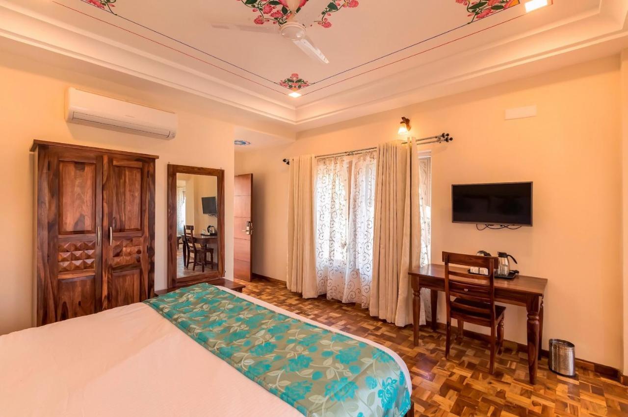 Kumbhalgarh Fort Resort-Pure Veg Buitenkant foto